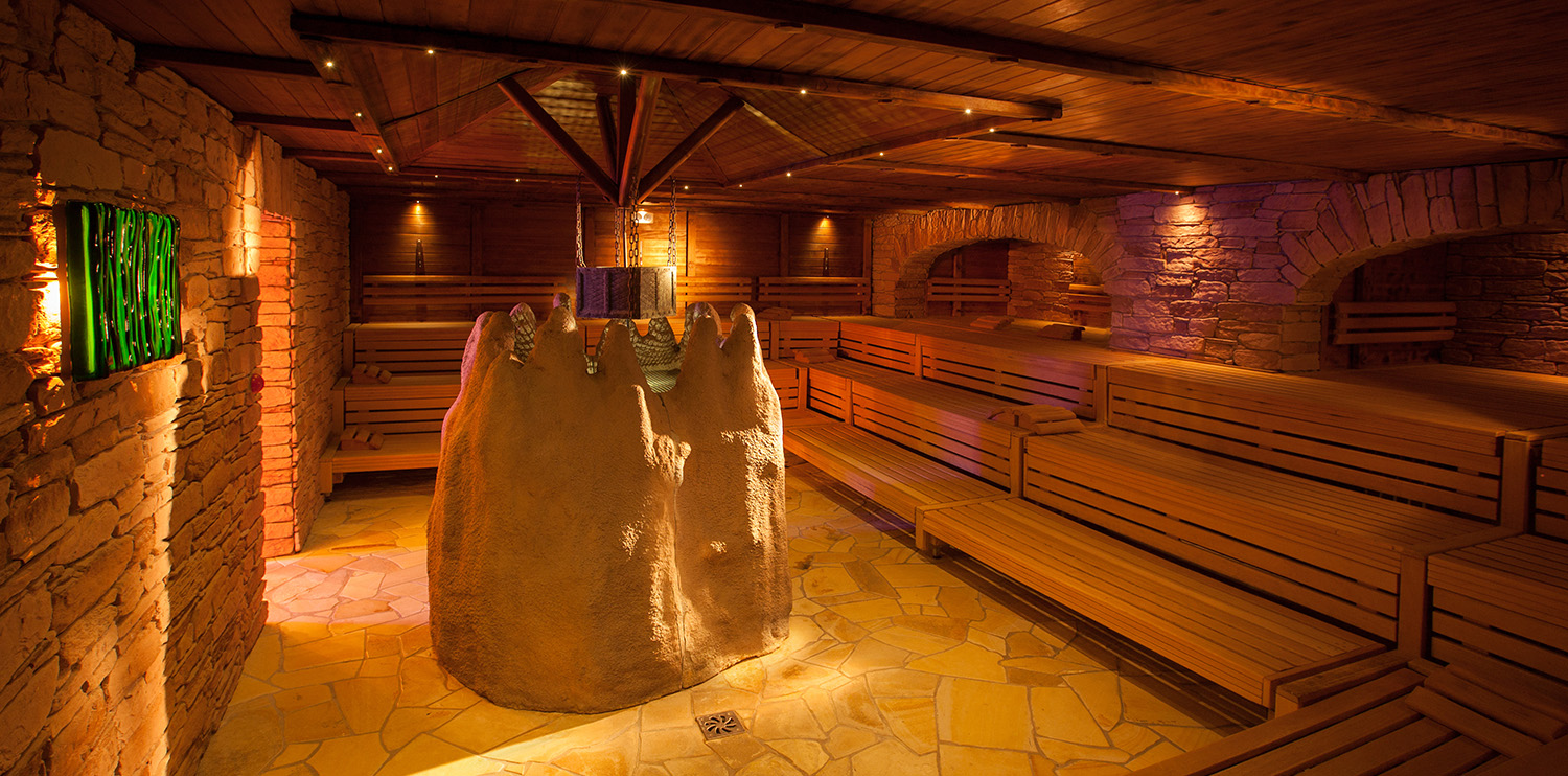  Ikonisches Bild der afrikanischen Sauna im Om Spa Costa Meloneras von Lopesan auf Gran Canaria 